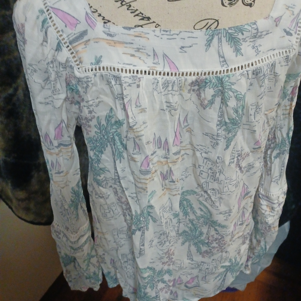 Sheer blouse - Picture 3 of 4